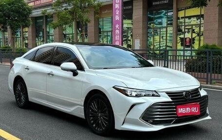 Toyota Avalon, 2021 год, 2 924 000 рублей, 1 фотография