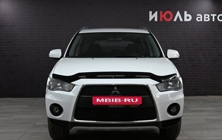 Mitsubishi Outlander III рестайлинг 3, 2010 год, 1 260 000 рублей, 2 фотография