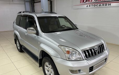 Toyota Land Cruiser Prado 120 рестайлинг, 2007 год, 2 200 000 рублей, 2 фотография