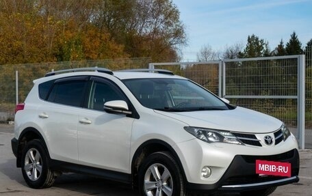 Toyota RAV4, 2014 год, 2 200 000 рублей, 19 фотография