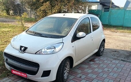 Peugeot 107 I рестайлинг, 2011 год, 450 000 рублей, 1 фотография