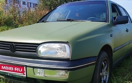 Volkswagen Golf III, 1994 год, 310 000 рублей, 2 фотография