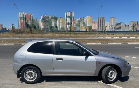 Mitsubishi Colt VI рестайлинг, 2002 год, 150 000 рублей, 8 фотография