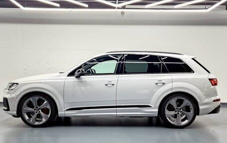 Audi SQ7, 2022 год, 9 500 000 рублей, 7 фотография