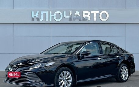 Toyota Camry, 2020 год, 3 379 000 рублей, 2 фотография