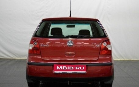 Volkswagen Polo IV рестайлинг, 2002 год, 255 000 рублей, 6 фотография