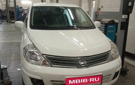 Nissan Tiida, 2012 год, 1 000 000 рублей, 2 фотография