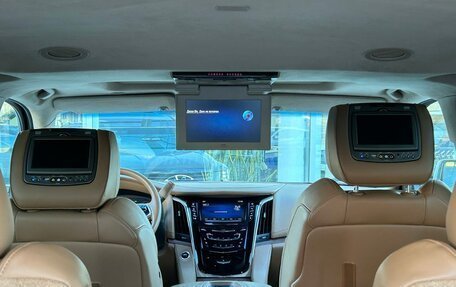 Cadillac Escalade IV, 2015 год, 5 499 000 рублей, 34 фотография