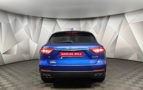 Maserati Levante I, 2018 год, 5 700 000 рублей, 8 фотография