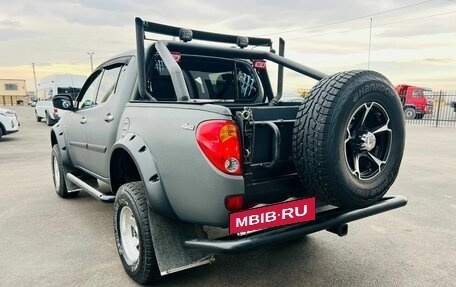 Mitsubishi L200 IV рестайлинг, 2008 год, 1 829 000 рублей, 4 фотография