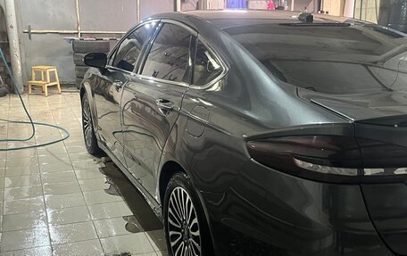 Ford Fusion (North America) II, 2018 год, 1 850 000 рублей, 15 фотография