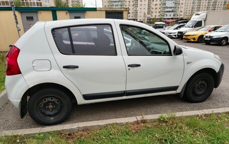 Renault Sandero I, 2013 год, 380 000 рублей, 7 фотография