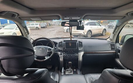 Toyota Land Cruiser 200, 2011 год, 4 000 000 рублей, 12 фотография