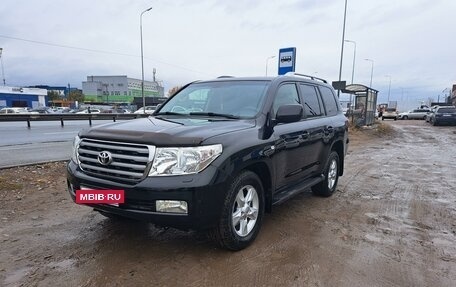 Toyota Land Cruiser 200, 2011 год, 4 000 000 рублей, 2 фотография