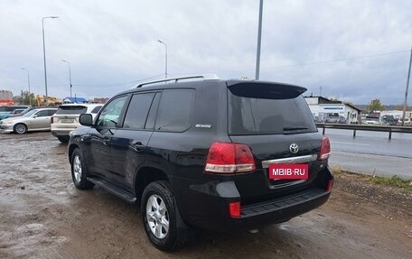 Toyota Land Cruiser 200, 2011 год, 4 000 000 рублей, 6 фотография