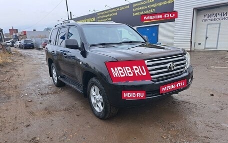 Toyota Land Cruiser 200, 2011 год, 4 000 000 рублей, 3 фотография