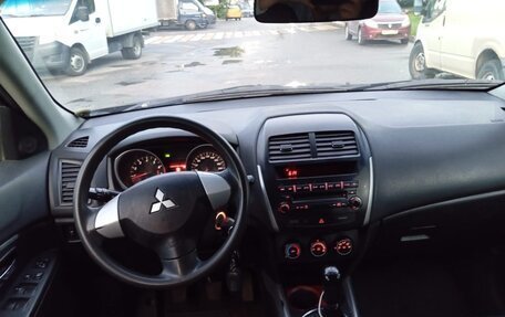 Mitsubishi ASX I рестайлинг, 2011 год, 750 000 рублей, 10 фотография