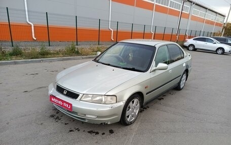 Honda Domani, 1997 год, 275 000 рублей, 1 фотография