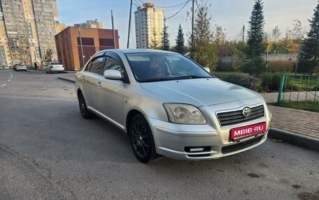 Toyota Avensis III рестайлинг, 2006 год, 850 000 рублей, 1 фотография