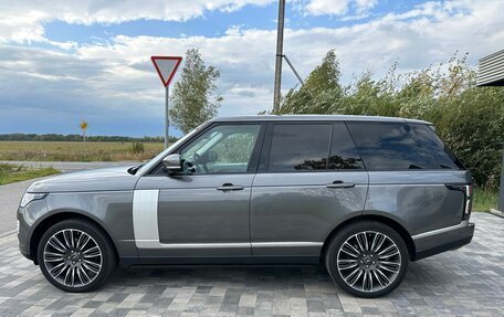 Land Rover Range Rover IV рестайлинг, 2016 год, 5 600 000 рублей, 8 фотография