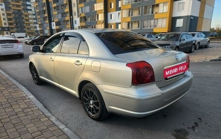 Toyota Avensis III рестайлинг, 2006 год, 850 000 рублей, 7 фотография