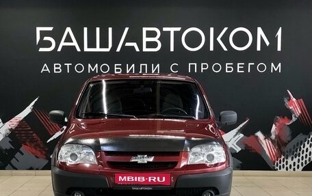 Chevrolet Niva I рестайлинг, 2013 год, 599 000 рублей, 2 фотография