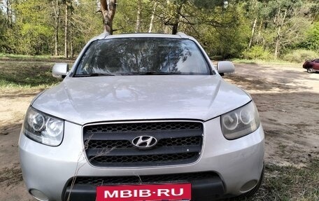 Hyundai Santa Fe III рестайлинг, 2008 год, 935 000 рублей, 1 фотография