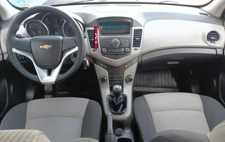 Chevrolet Cruze II, 2012 год, 880 000 рублей, 17 фотография