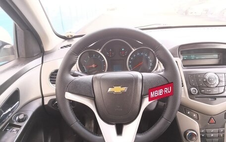 Chevrolet Cruze II, 2012 год, 880 000 рублей, 10 фотография