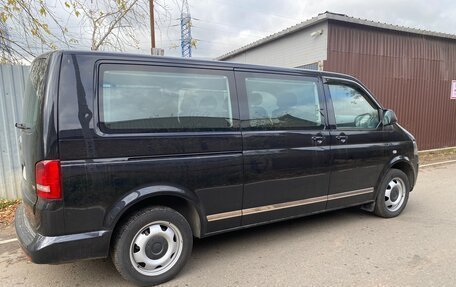 Volkswagen Caravelle T5, 2012 год, 2 290 000 рублей, 3 фотография