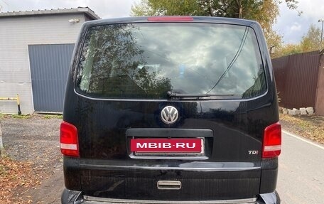 Volkswagen Caravelle T5, 2012 год, 2 290 000 рублей, 4 фотография