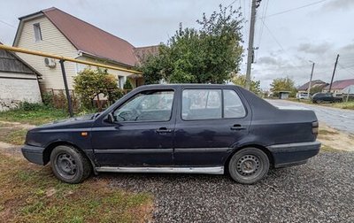 Volkswagen Vento, 1997 год, 145 000 рублей, 1 фотография