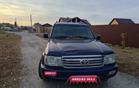 Toyota Land Cruiser 100 рестайлинг 2, 2002 год, 1 000 000 рублей, 2 фотография