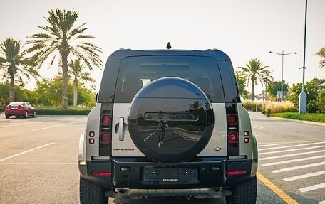 Land Rover Defender II, 2021 год, 7 700 000 рублей, 7 фотография