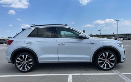 Volkswagen T-Roc I, 2023 год, 2 500 000 рублей, 4 фотография