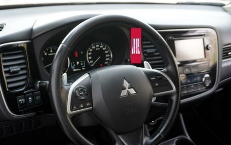 Mitsubishi Outlander III рестайлинг 3, 2012 год, 1 639 000 рублей, 19 фотография