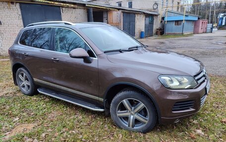 Volkswagen Touareg III, 2013 год, 2 590 000 рублей, 3 фотография