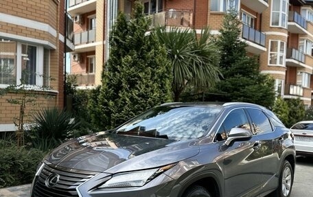 Lexus RX IV рестайлинг, 2016 год, 3 900 000 рублей, 2 фотография