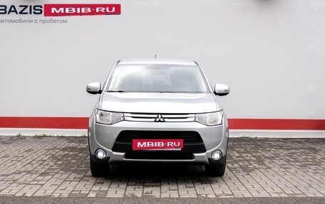 Mitsubishi Outlander III рестайлинг 3, 2014 год, 1 570 000 рублей, 2 фотография