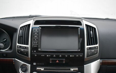 Toyota Land Cruiser 200, 2014 год, 4 499 000 рублей, 23 фотография