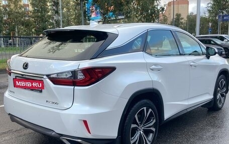 Lexus RX IV рестайлинг, 2019 год, 4 600 000 рублей, 6 фотография