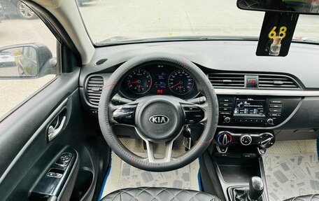 KIA Rio IV, 2018 год, 829 000 рублей, 17 фотография