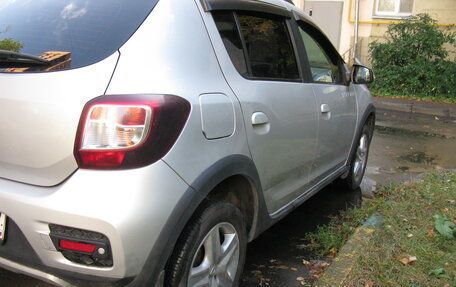 Renault Sandero II рестайлинг, 2015 год, 1 250 000 рублей, 14 фотография