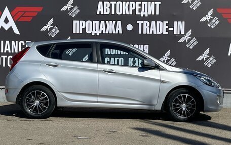 Hyundai Solaris II рестайлинг, 2012 год, 999 000 рублей, 11 фотография