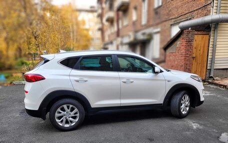 Hyundai Tucson III, 2018 год, 2 500 000 рублей, 6 фотография