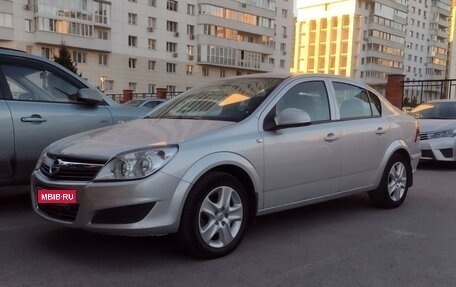 Opel Astra H, 2013 год, 900 000 рублей, 5 фотография