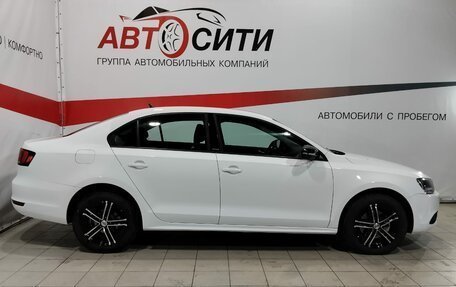 Volkswagen Jetta VI, 2014 год, 1 304 000 рублей, 4 фотография