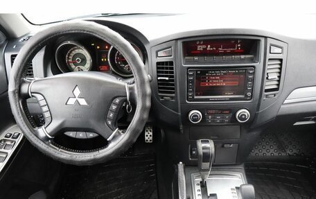 Mitsubishi Pajero IV, 2011 год, 1 678 000 рублей, 11 фотография