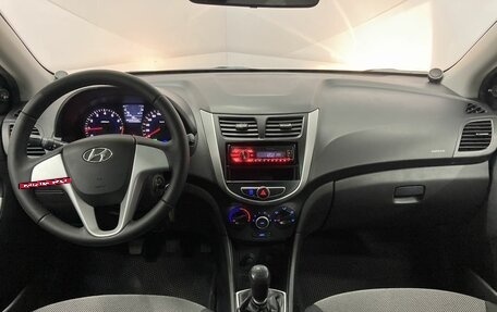 Hyundai Solaris II рестайлинг, 2011 год, 738 000 рублей, 14 фотография