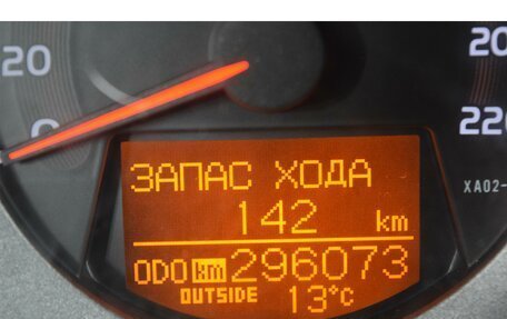 Toyota RAV4, 2011 год, 1 399 000 рублей, 18 фотография